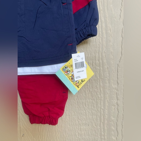 Y2K vintage Mickey and friends track suit deadstock - Picture 2 of 7